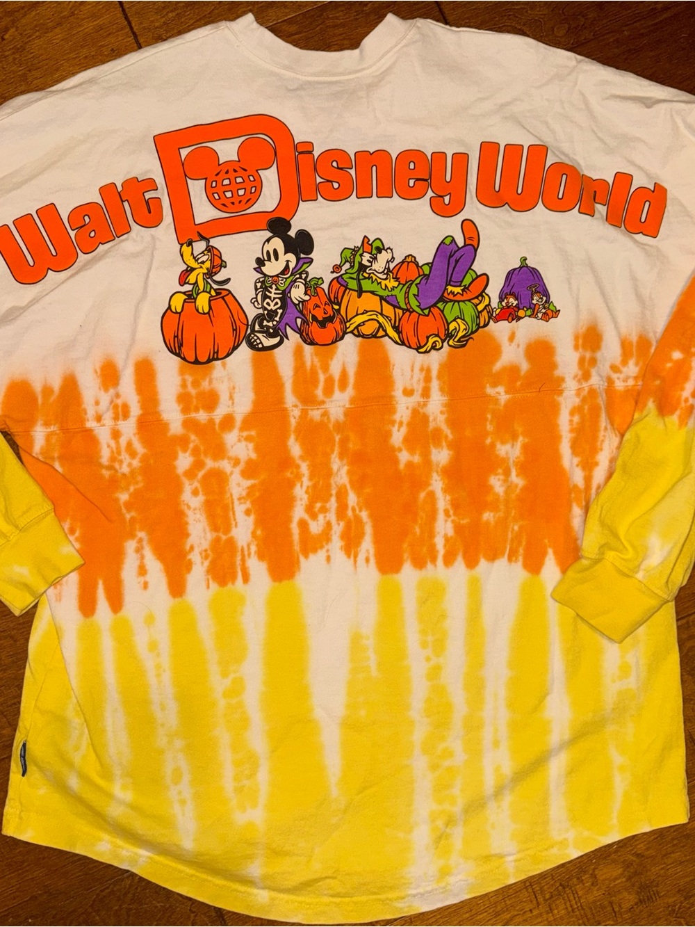Disney Disney cruise line Halloween spirit jersey medium